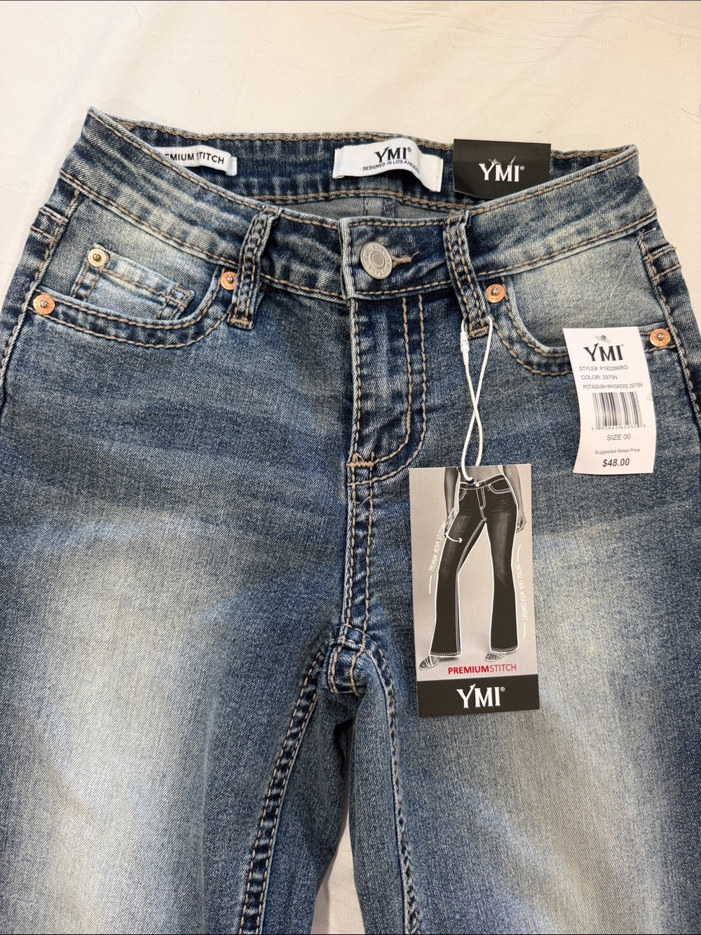 YMI Women's Light-Mid Wash Bootcut Jeans
